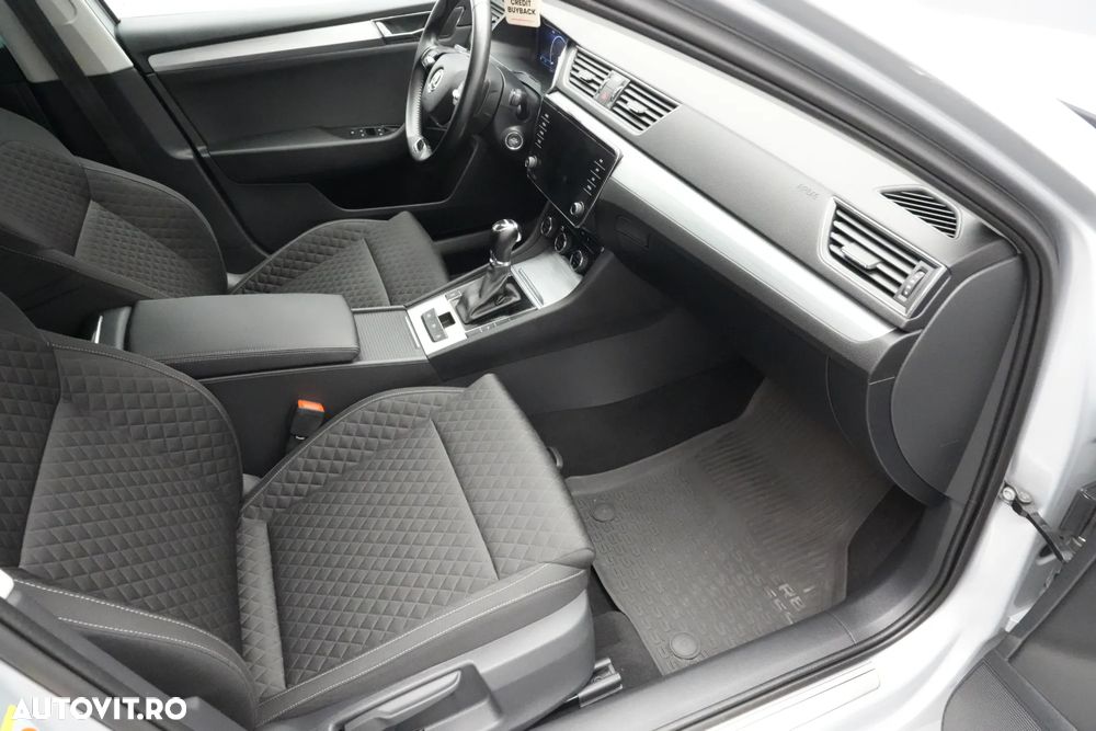 Skoda Superb 2.0 TDI DSG Style - 13