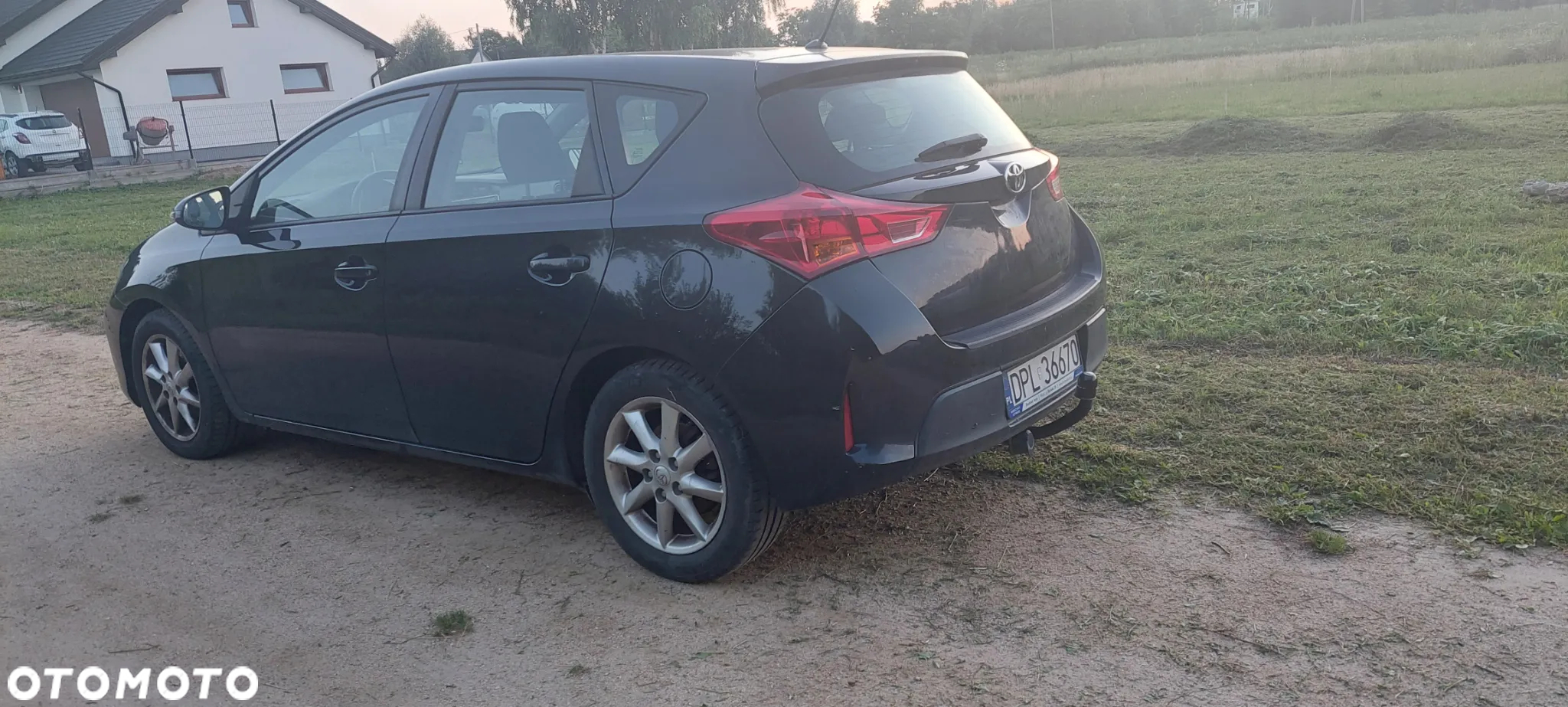 Toyota Auris 1.33 Dual-VVT-i - 7
