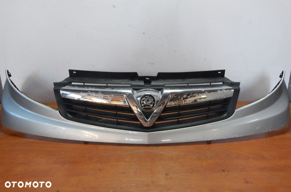 Atrapa Grill Opel VIVARO trafic Primastar 07-14 Łuków części