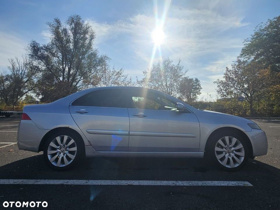 Honda Accord 2.0 Comfort - 9
