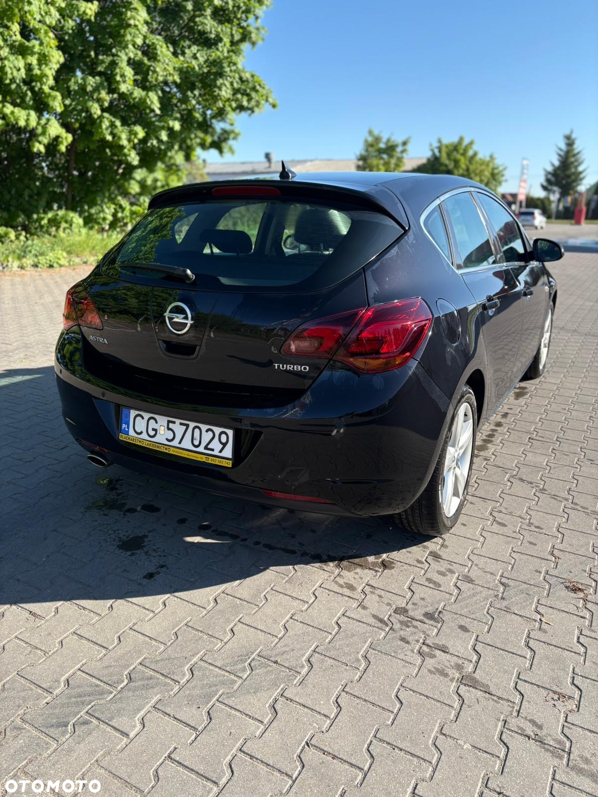 Opel Astra IV 1.4 T Cosmo - 5