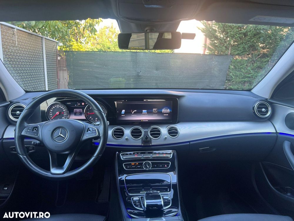 Mercedes-Benz E 220 d 4MATIC Aut. - 17