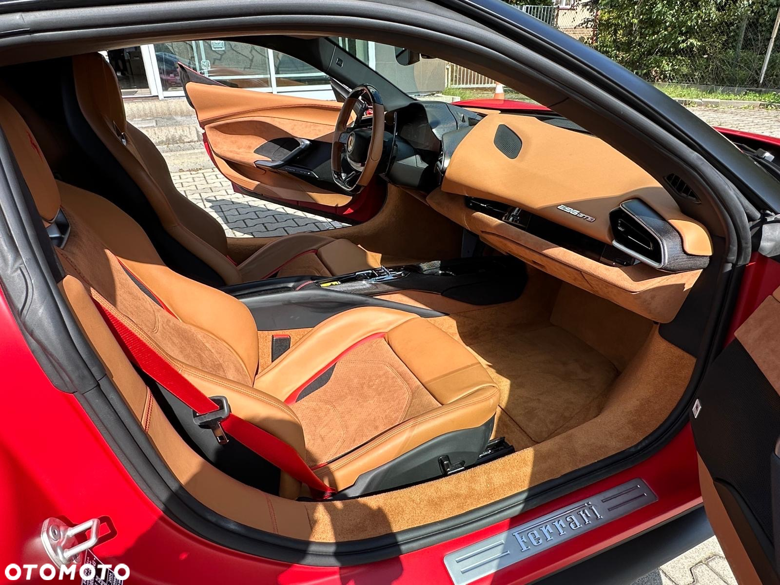 Ferrari 296 GTB - 13