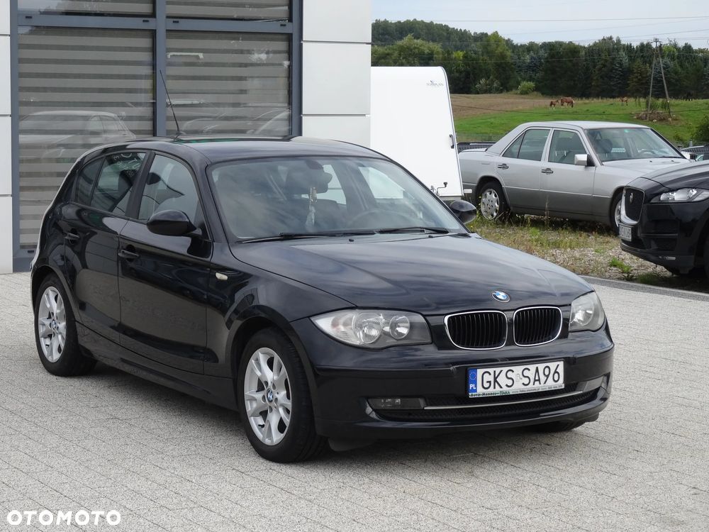 BMW Seria 1 118d DPF - 1