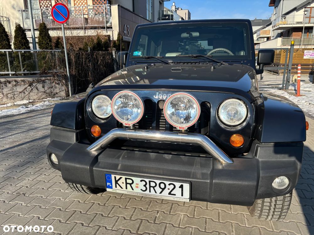 Jeep Wrangler - 5