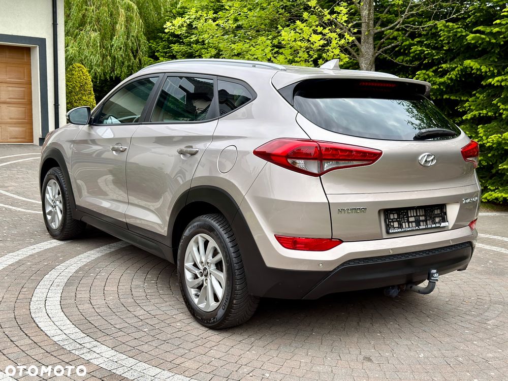 Hyundai Tucson blue 1.6 GDi 2WD Navi - 18