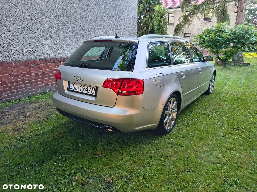 Audi A4 Avant 2.0 TDI DPF - 7