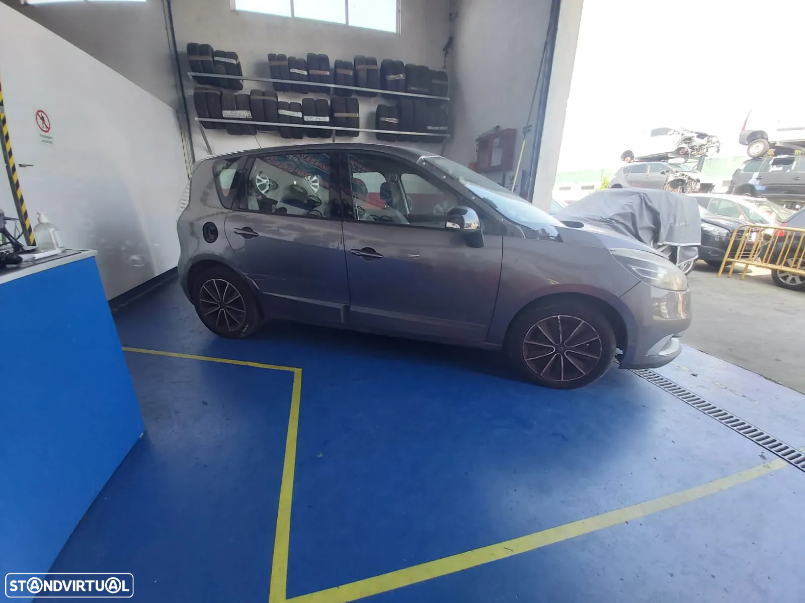 Renault Scenic 1.5 DCI  CAIXA AUTOMÁTICA  de 2009 a 2016 - 6