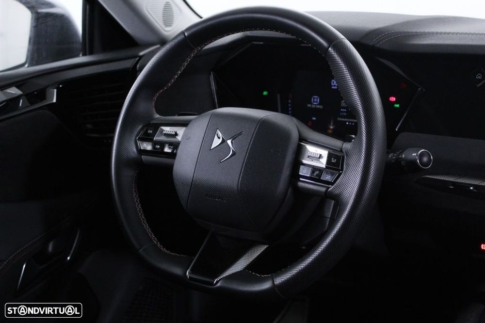 DS DS4 1.2 PureTech Performance Line EAT8 - 17