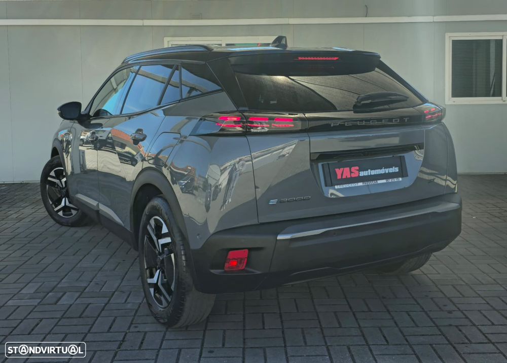 Peugeot e-2008 GT - 25