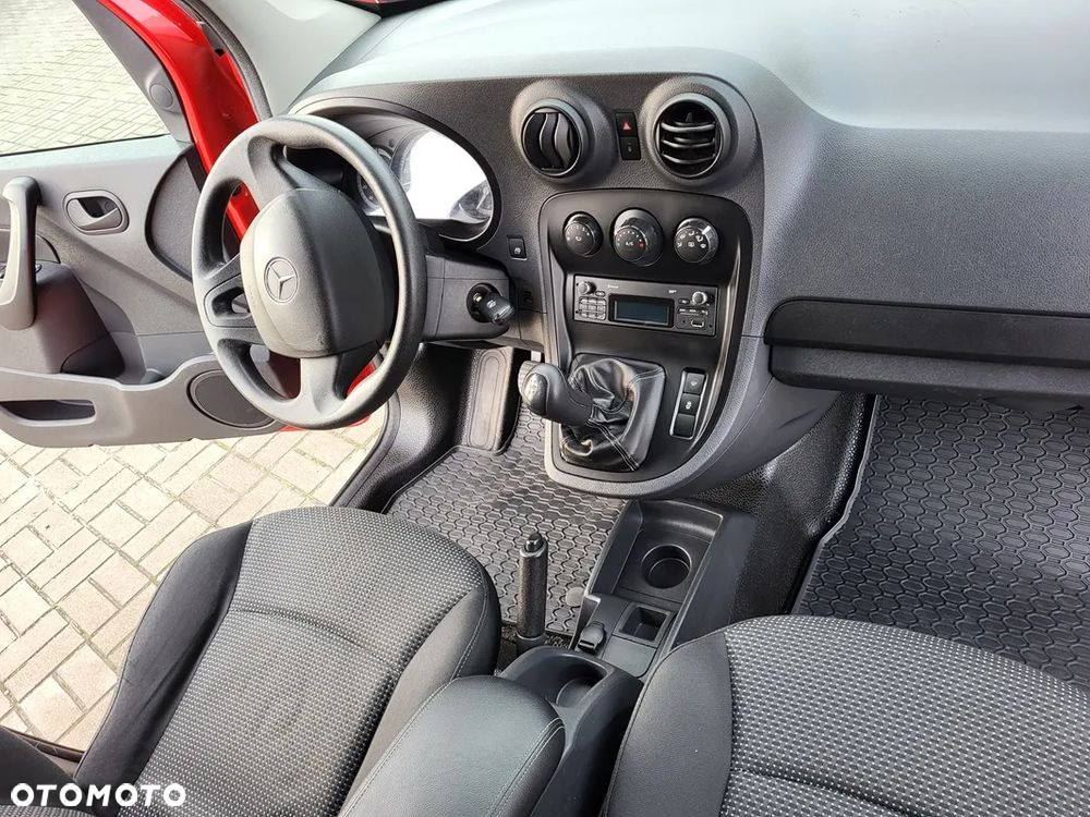 Mercedes-Benz CITAN - 9