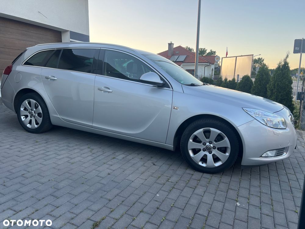 Opel Insignia - 10