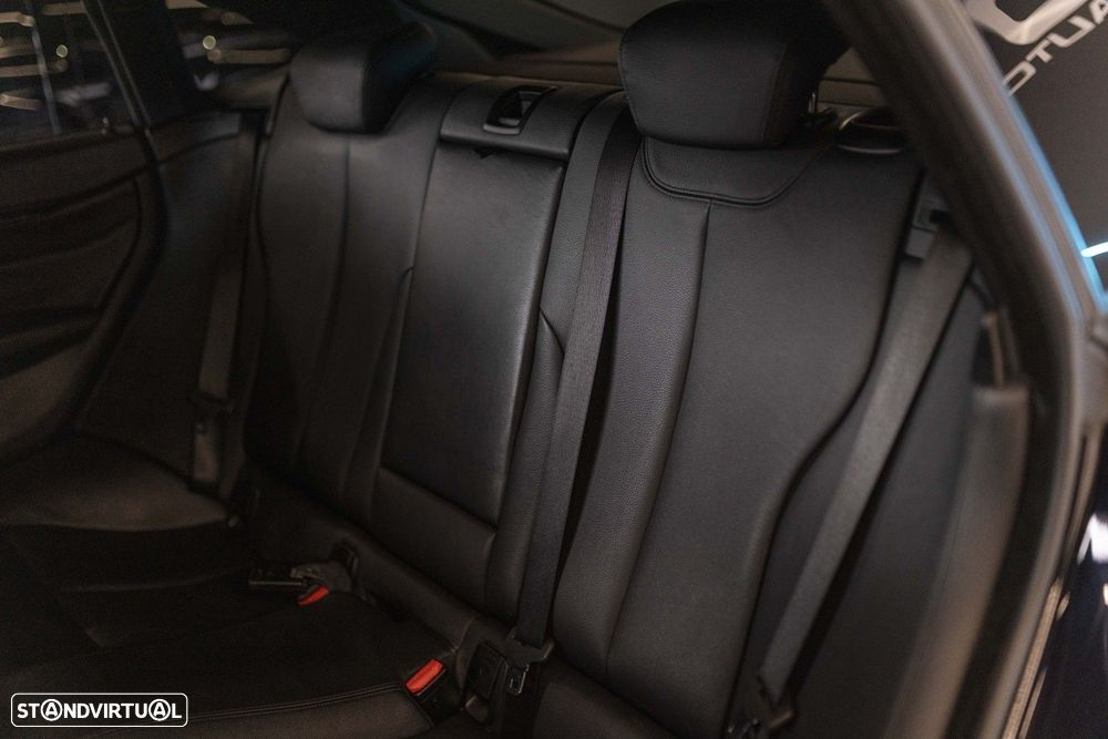 BMW 420 Gran Coupé i xDrive Aut. M Sport - 31