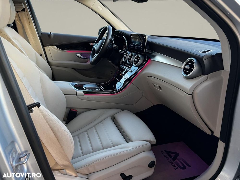 Mercedes-Benz GLC 300 de 4Matic 9G-TRONIC Exclusive - 17