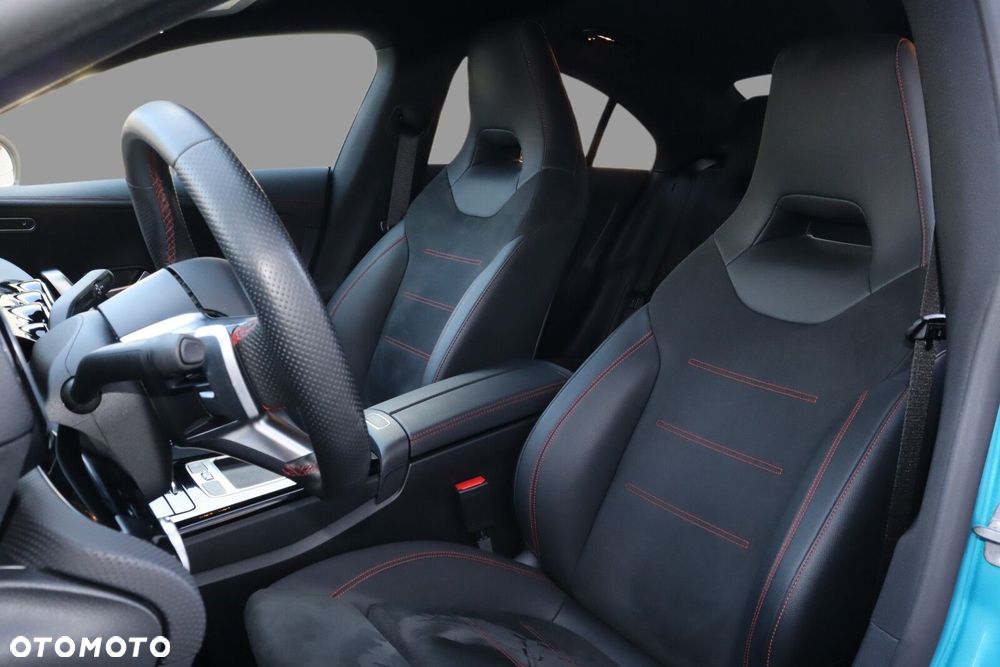 Mercedes-Benz CLA 180 AMG Line 7G-DCT - 9