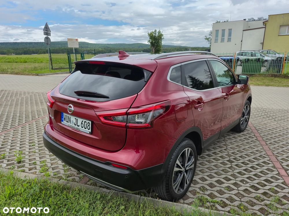 Nissan Qashqai 1.3 DIG-T DCT TEKNA - 8