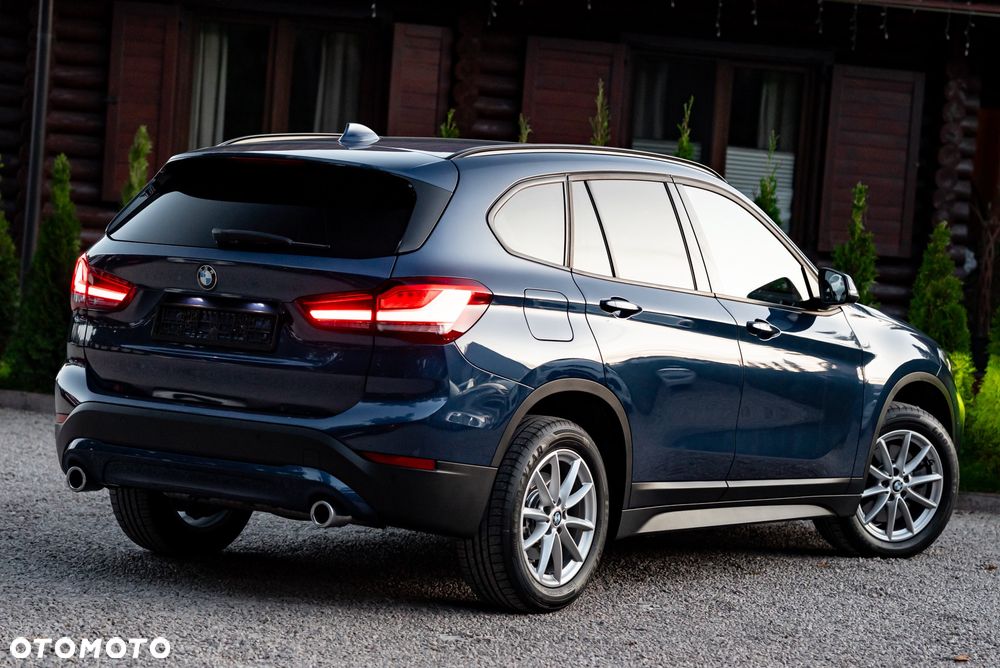 BMW X1 xDrive20i Sport - 14