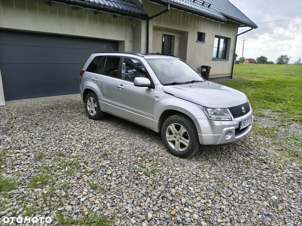 Suzuki Grand Vitara - 1