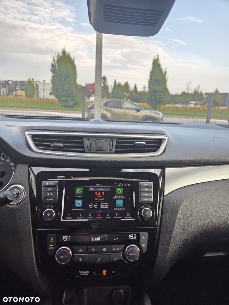 Nissan Qashqai 1.3 DIG-T N-Connecta - 6