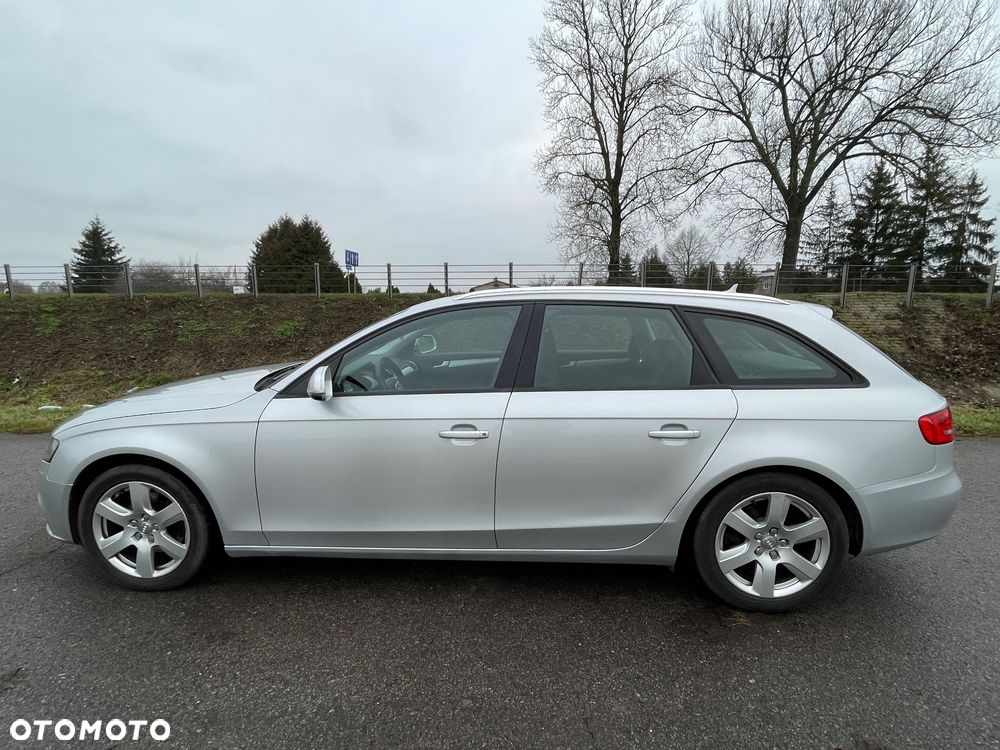 Audi A4 Avant 2.0 TDI Limited Edition - 2