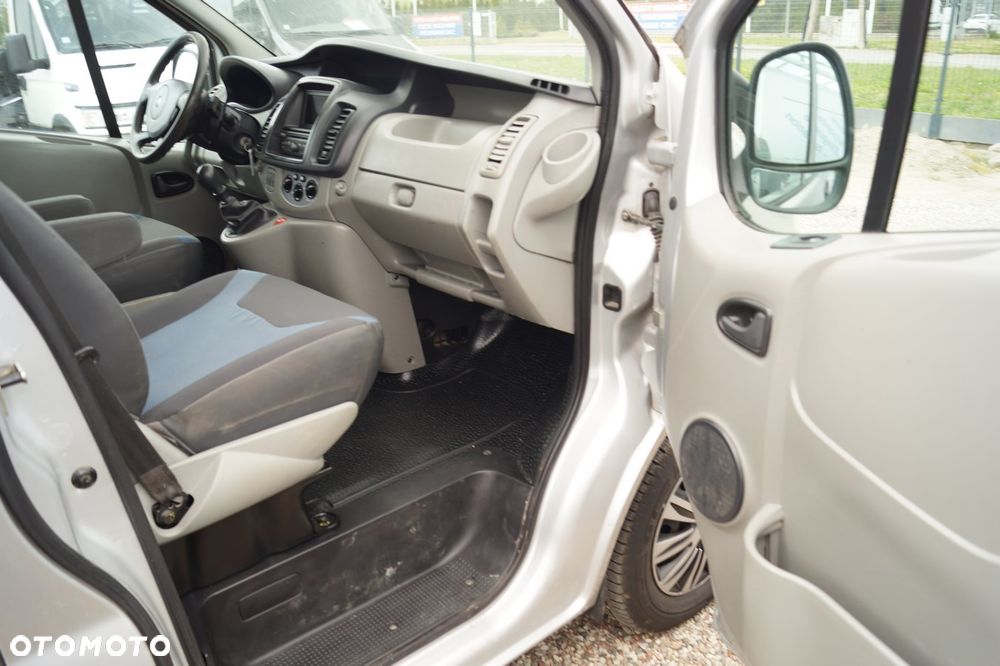 Renault Trafic - 20