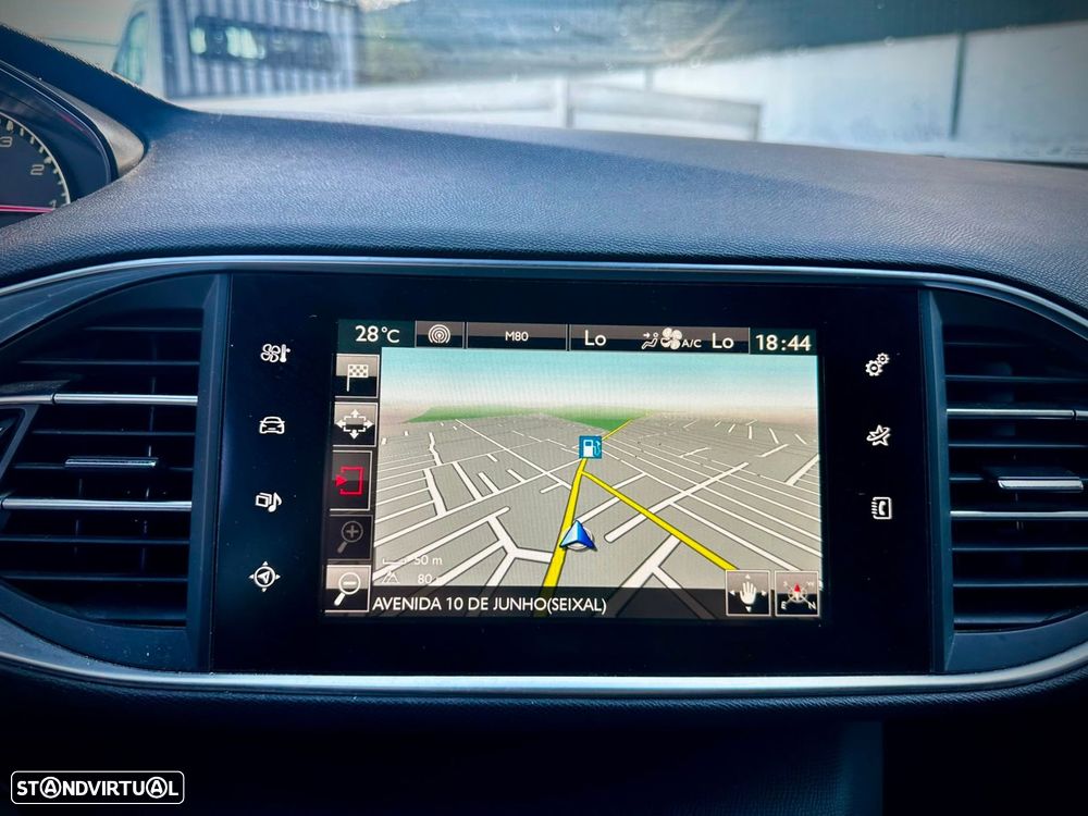 Peugeot 308 1.2 PureTech GT Line EAT6 - 16