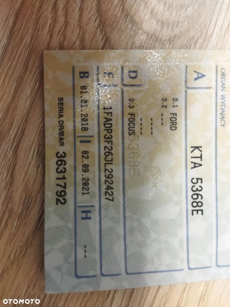 Ford Focus ver-1-5-ecoboost-start--stopp--system-titanium - 7