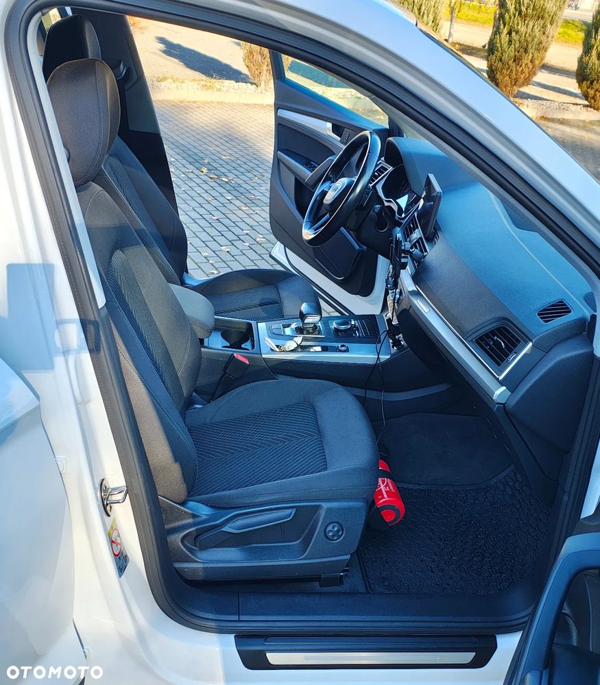 Audi Q5 35 TDI Quattro S tronic - 23