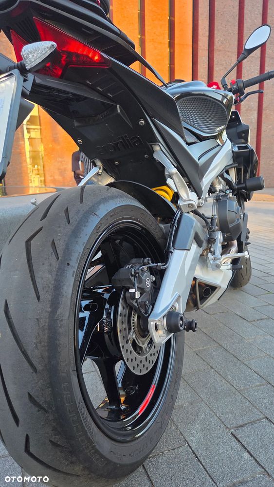Aprilia Tuono - 18