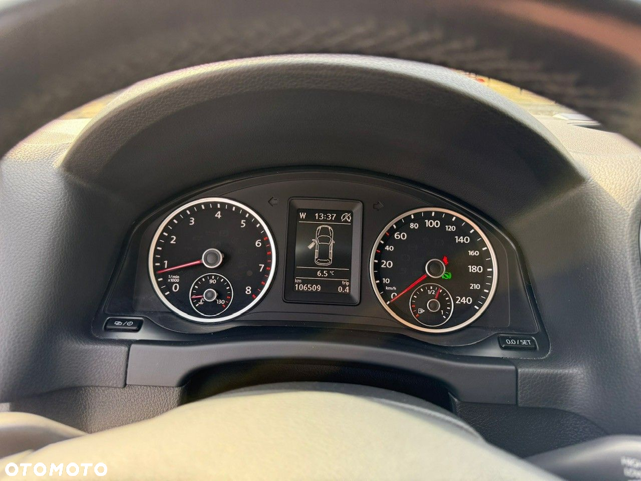 Volkswagen Tiguan - 14