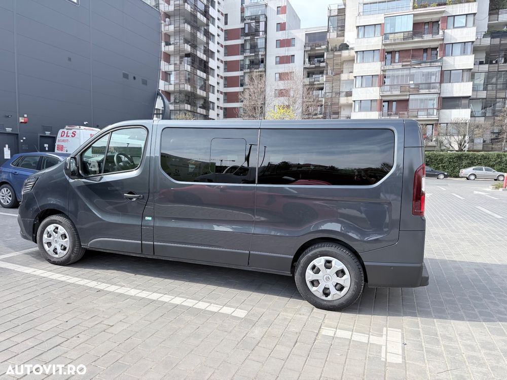 Renault Trafic - 2