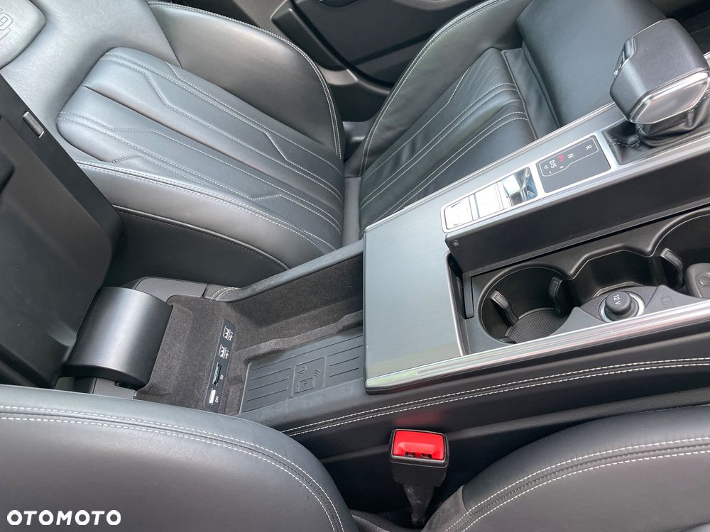 Audi A7 Sportback - 13