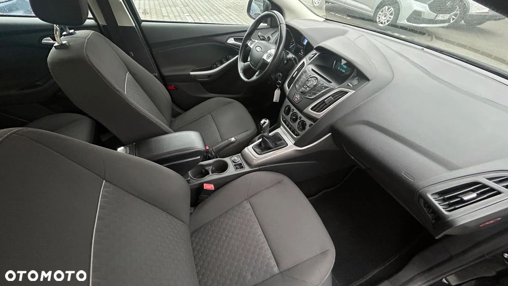 Ford Focus 1.6 Edition Start - 23