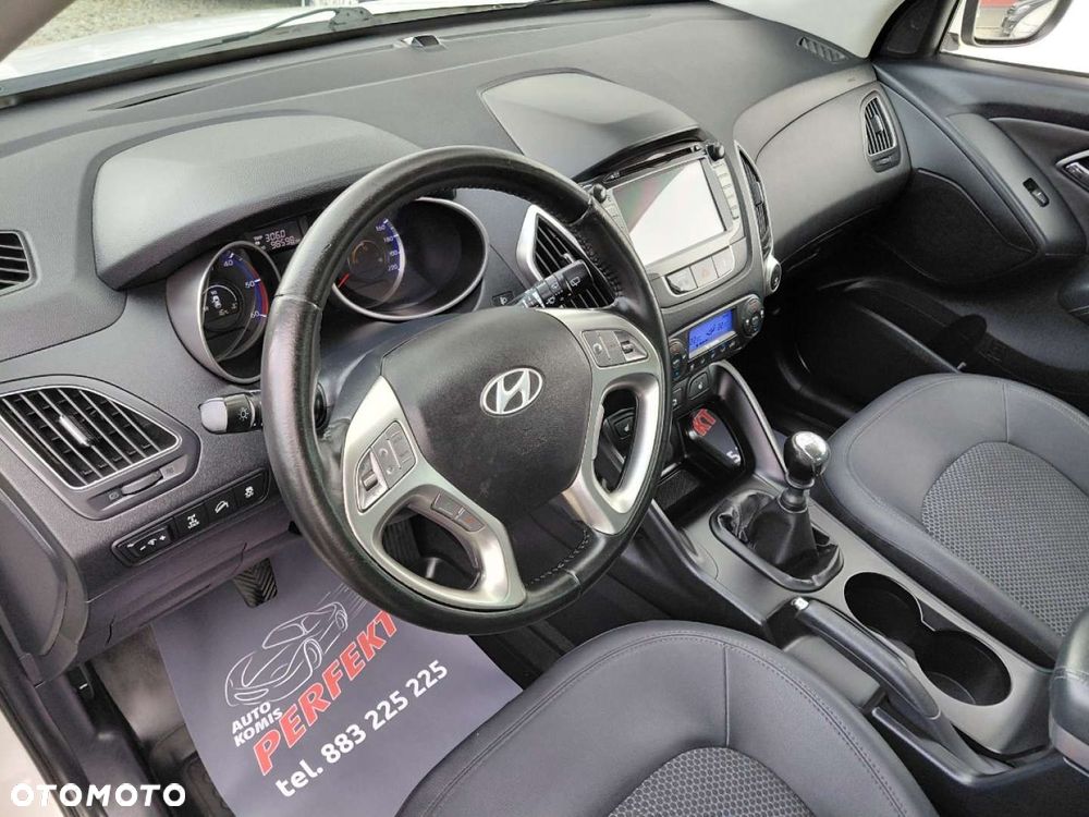 Hyundai ix35 - 13