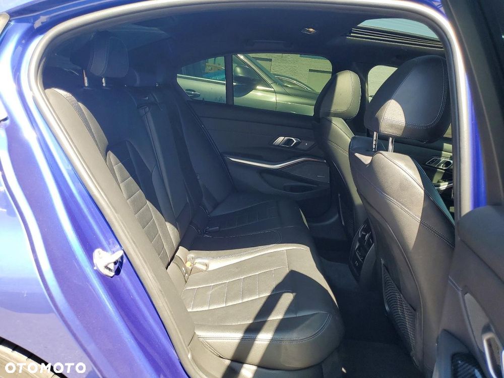 BMW Seria 3 - 10
