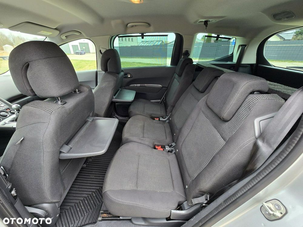 Peugeot 5008 - 7