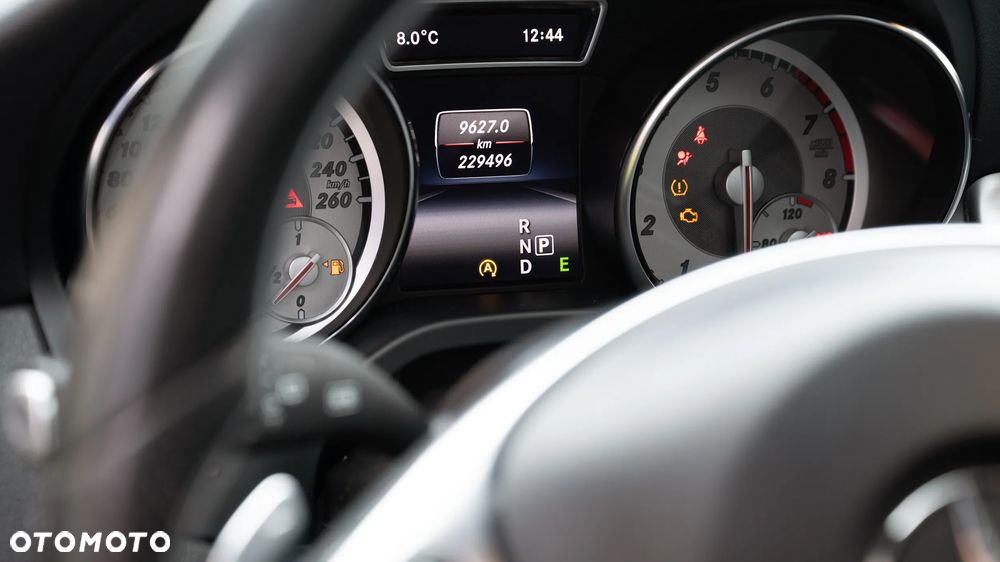 Mercedes-Benz CLA 200 7G-DCT AMG Line - 7