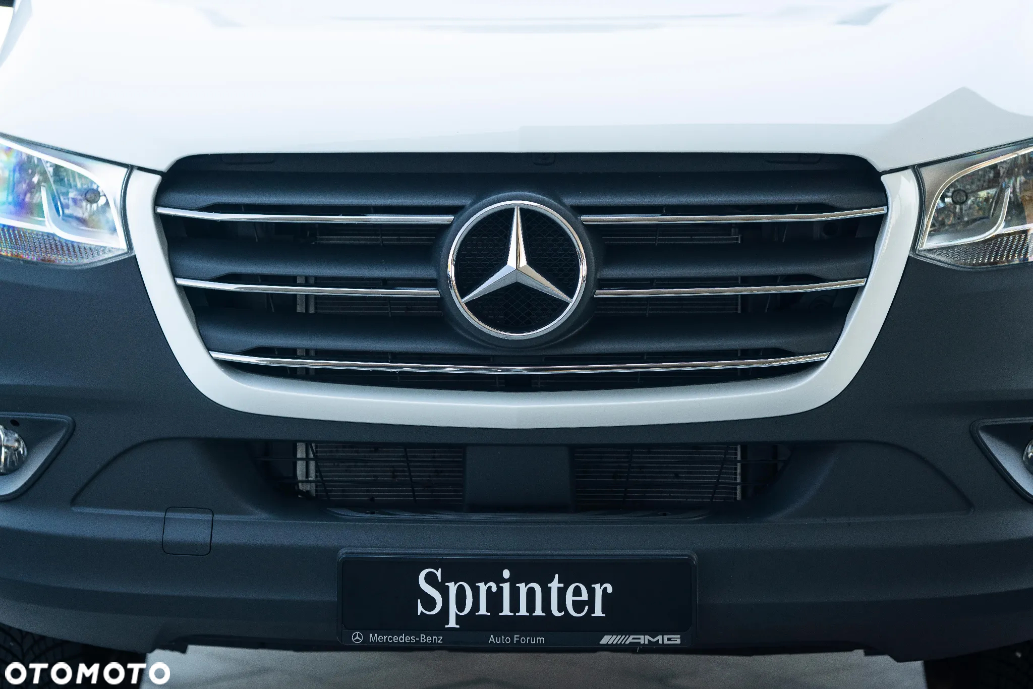 Mercedes-Benz Sprinter - 10