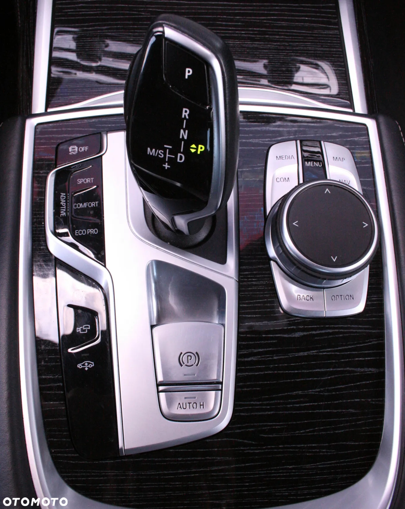 BMW Seria 7 730d xDrive sport - 21