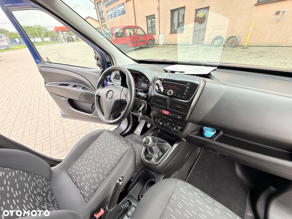 Opel Combo - 18