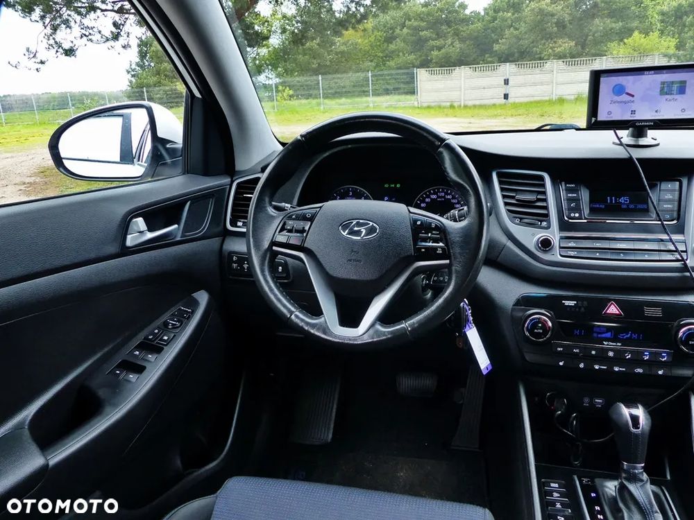 Hyundai Tucson 2.0 CRDi 4WD Automatik Advantage - 35