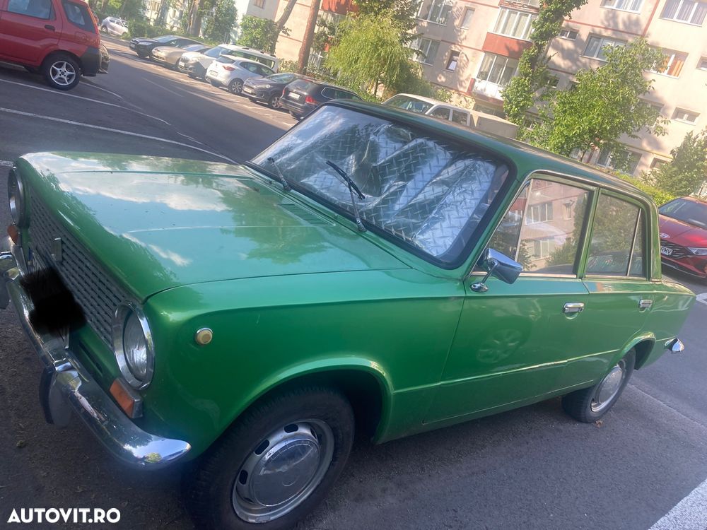 Lada Altul - 1