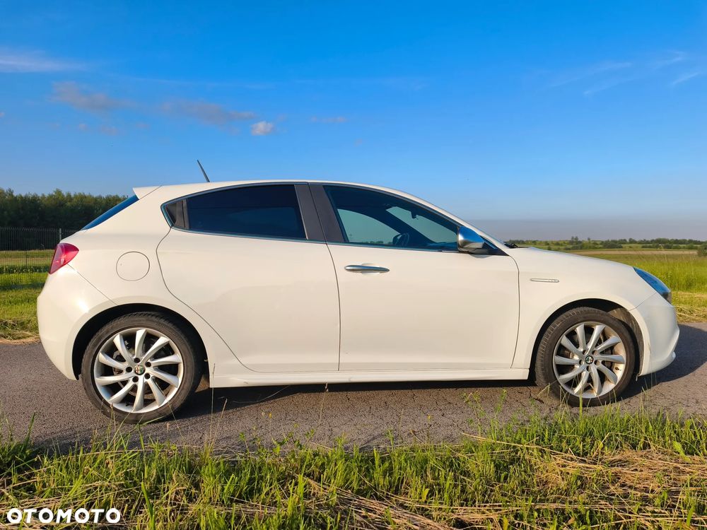 Alfa Romeo Giulietta 1.4 TB MultiAir Distinctive - 10