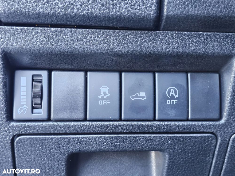 Isuzu D-Max 1.9 DSL 4x4 Double Cab 6AT Executive - 15