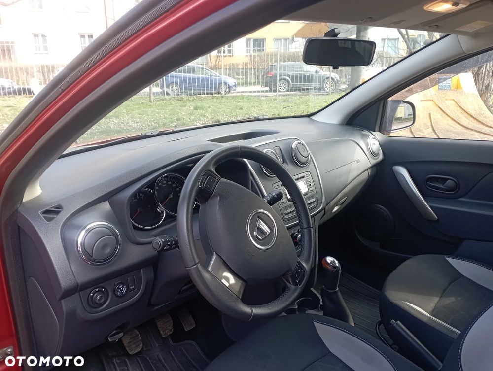 Dacia Sandero 0.9 TCe Laureate - 7