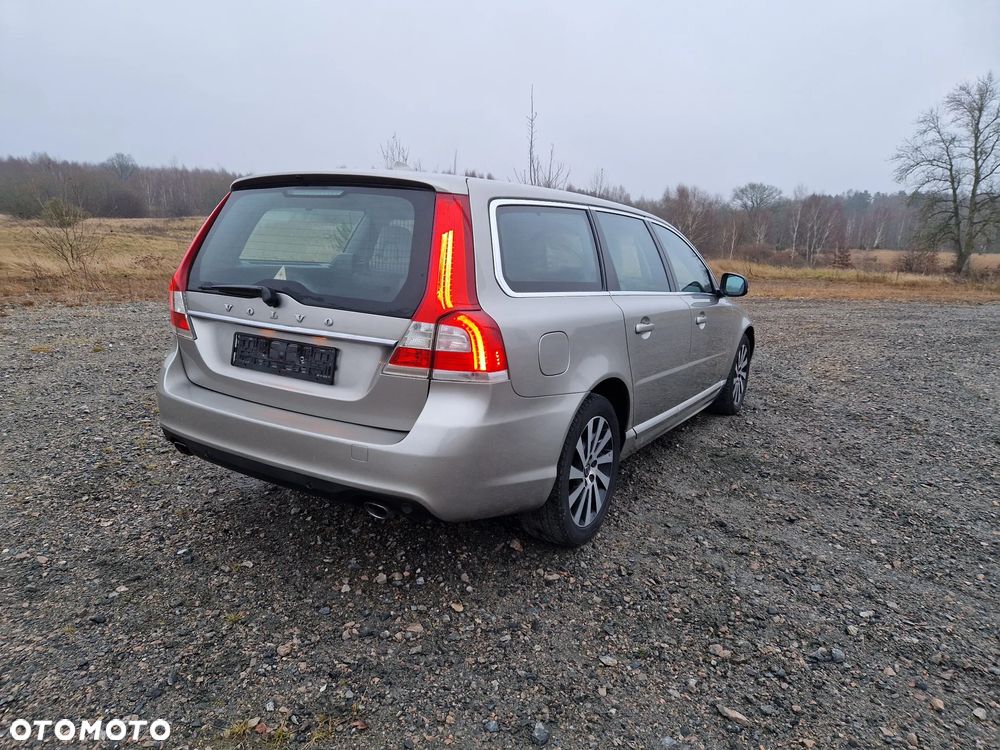 Volvo V70 D4 Momentum - 7