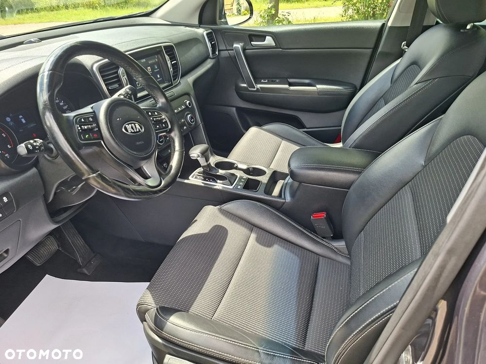 Kia Sportage - 10