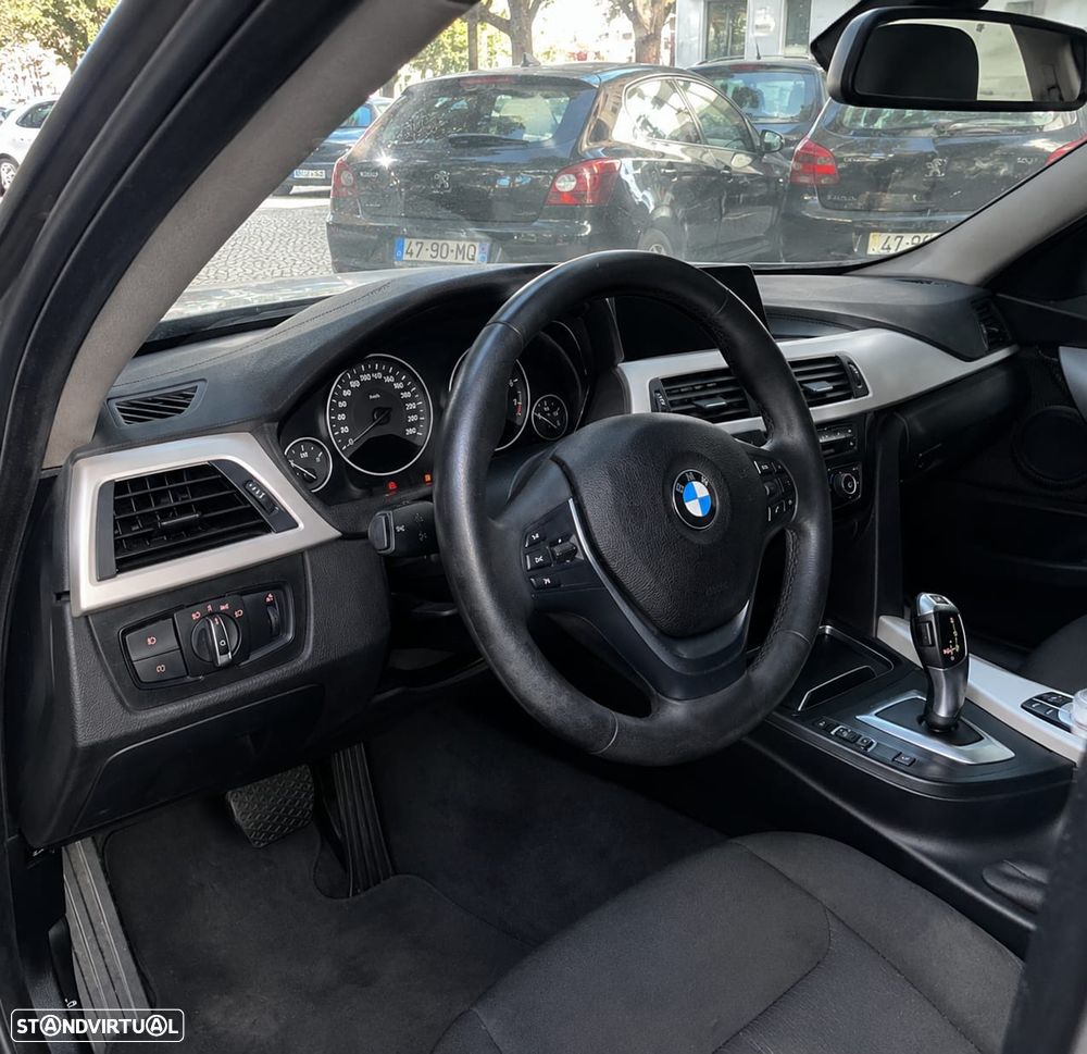 BMW 3.0 CS - 4