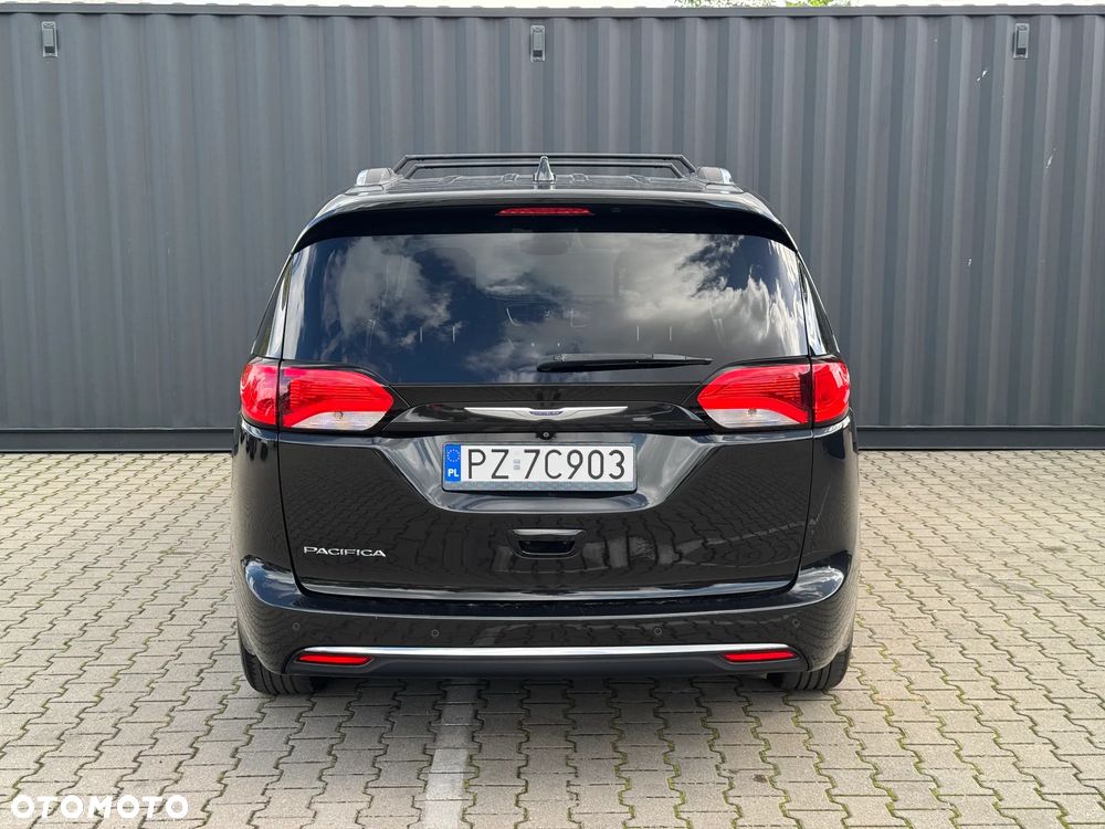 Chrysler Pacifica 2018 photo 5