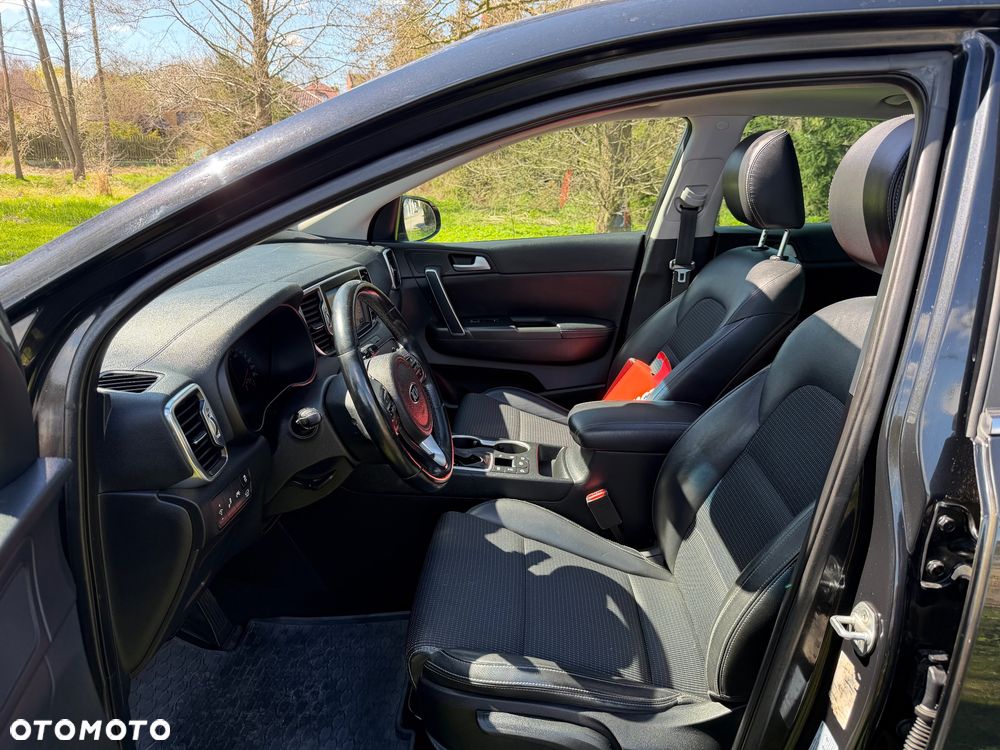 Kia Sportage 2.0 CRDI 4WD Automatik Spirit - 13